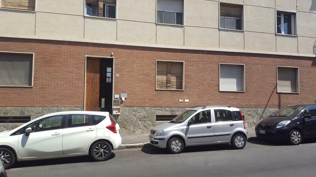 V12 Apartments - Alfieri 2A Novara Exterior foto
